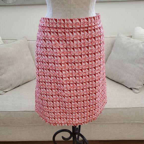 Ann Taylor Fringe Tweed A-Line Skirt - size 14 in Red - Picture 3 of 11